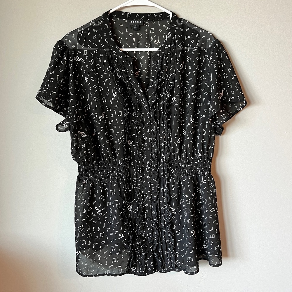 Torrid  Sheer Black Women’s Blouse with Musical Note Print Fitted Waist Size 1